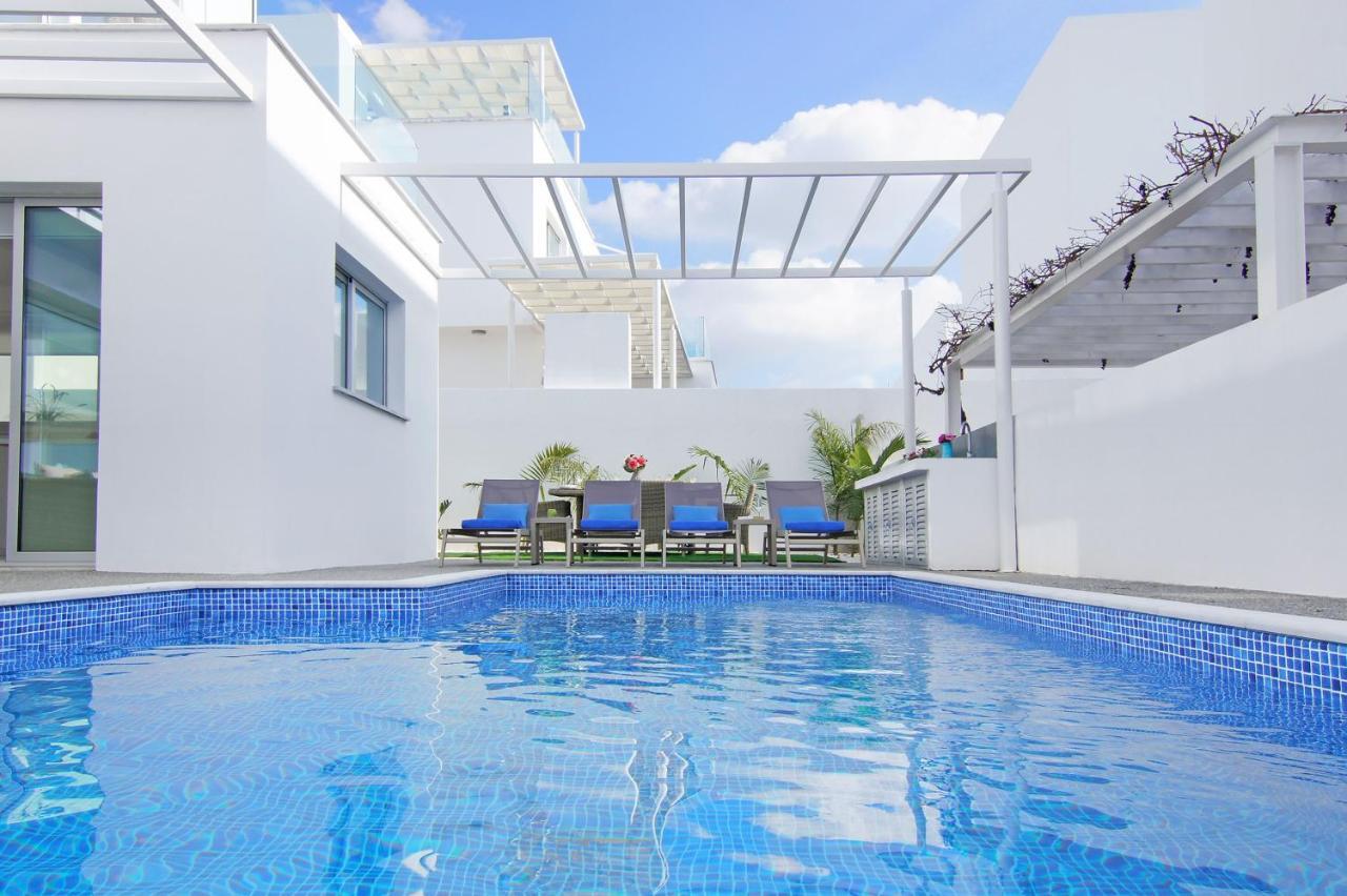 Villa Paradisia Ayía Nápa Extérieur photo